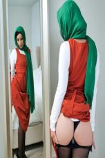 HijabHookup 21 06 13 Goldie Glock Shy But Curious