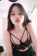 Alyana Lingerie Hitam Crom di Dalam Full