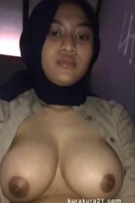 Skandal Ngewe Jilbab Tobrut Cantik Karyawan Superindo 3 Menit