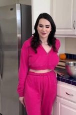 BadMommyPOV – Step Mommy Aviana Violet Fucked Hard In The Kitchen