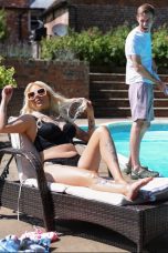 BrazzersExxtra – Chloe Savage – Pushing The Pool Boy