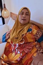 Mau Berangkat Kuliah Ngewe Ibu Tiri Jilbab Dulu