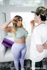 FreeUseMILF 25 05 11 Mia James Mia’s Mother’s Day Special – Freeuse & Facials
