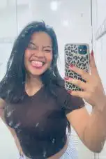 Devina Lacur Michat Layani Pelanggan Di Kos