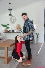 MyFamilyPies 26 01 29 Dolly Paige How To Properly Use Stepdads Tool