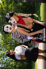 HornyHostel 25 07 03 Yasmina Khan And Frances Bentley Sexy Street Mimes