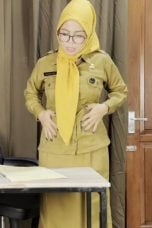 Drama Momi Itha Jadi PNS Marah-Marah Terus Ke Bawahannya