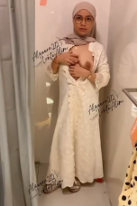 Jilbab Suka Eksib Telanjang Dan Ngentot Di Luar Rumah