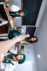 SisLovesMe 25 11 01 Roxie Sinner Jade Kimiko And Breezy Bri Roxie’s Special Cookies: I Lost No Nut November on Day One