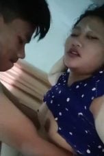 Lagi Menikmati Ngentot Ceweknya Nanya Memekku Enak Gak?