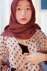 Memek Pink Adek Cindo Jilbab