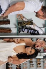 BrazzersExxtra 26 04 07 Slutty Shoppers The Best Of Sex In Stores