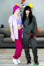 Tomboyz 25 06 29 Khloe Kapri And Penelope Reed The Mechanic Gals’ Nipple Kink